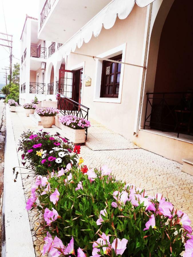 Thodora Appartments サミ エクステリア 写真